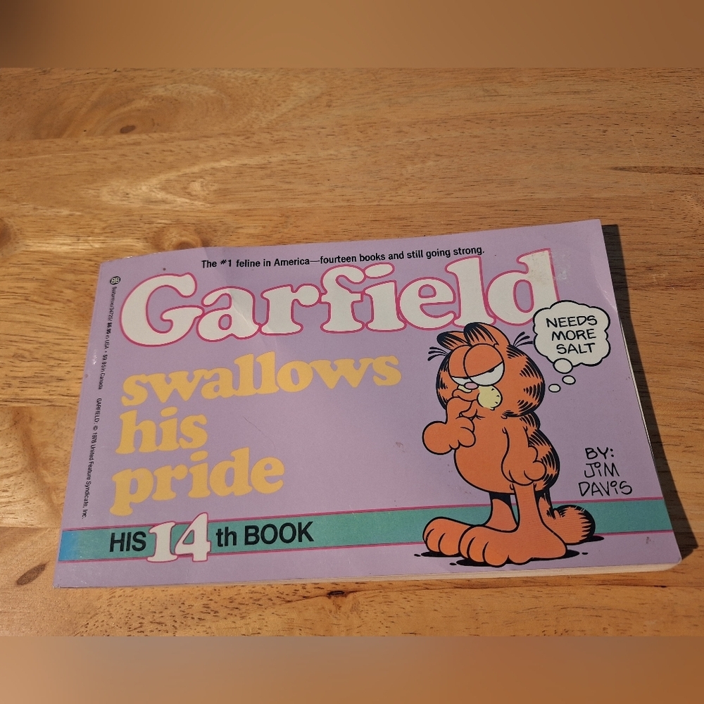 Vintage 1987 Jim Davis Garfield Swallows His Pride  His 14th Book